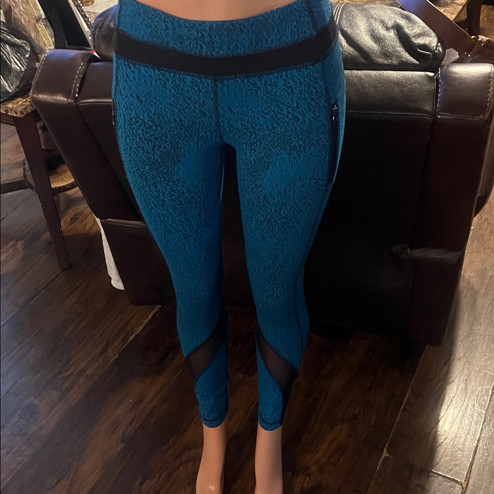 lululemon athletica Blue and Black Leggings - Picture 2 of 5